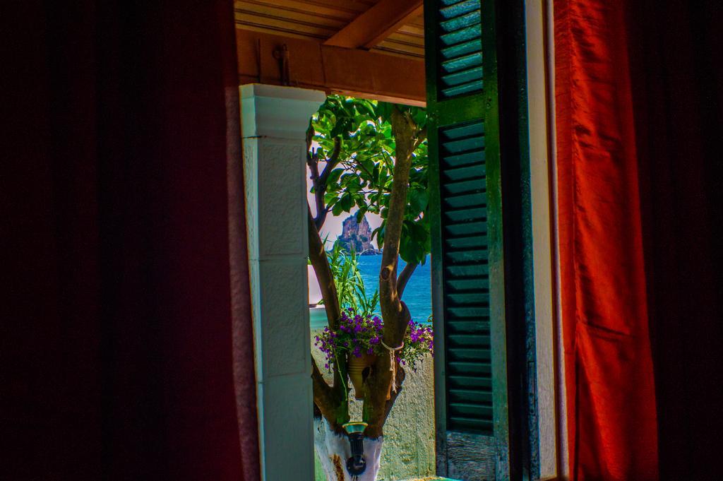 Agathi Beach House Agios Gordios  Dış mekan fotoğraf