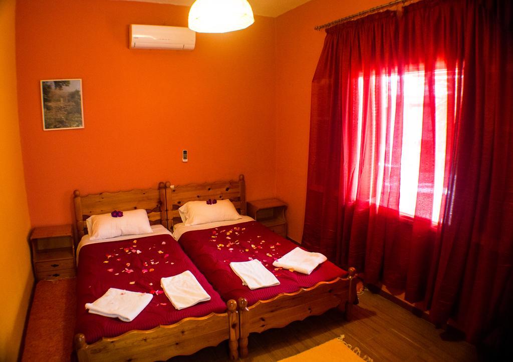 Agathi Beach House Agios Gordios  Dış mekan fotoğraf