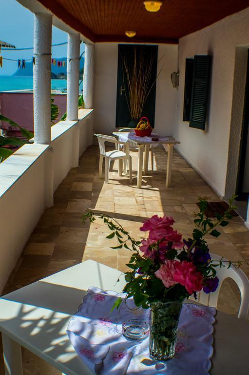Agathi Beach House Agios Gordios  Dış mekan fotoğraf